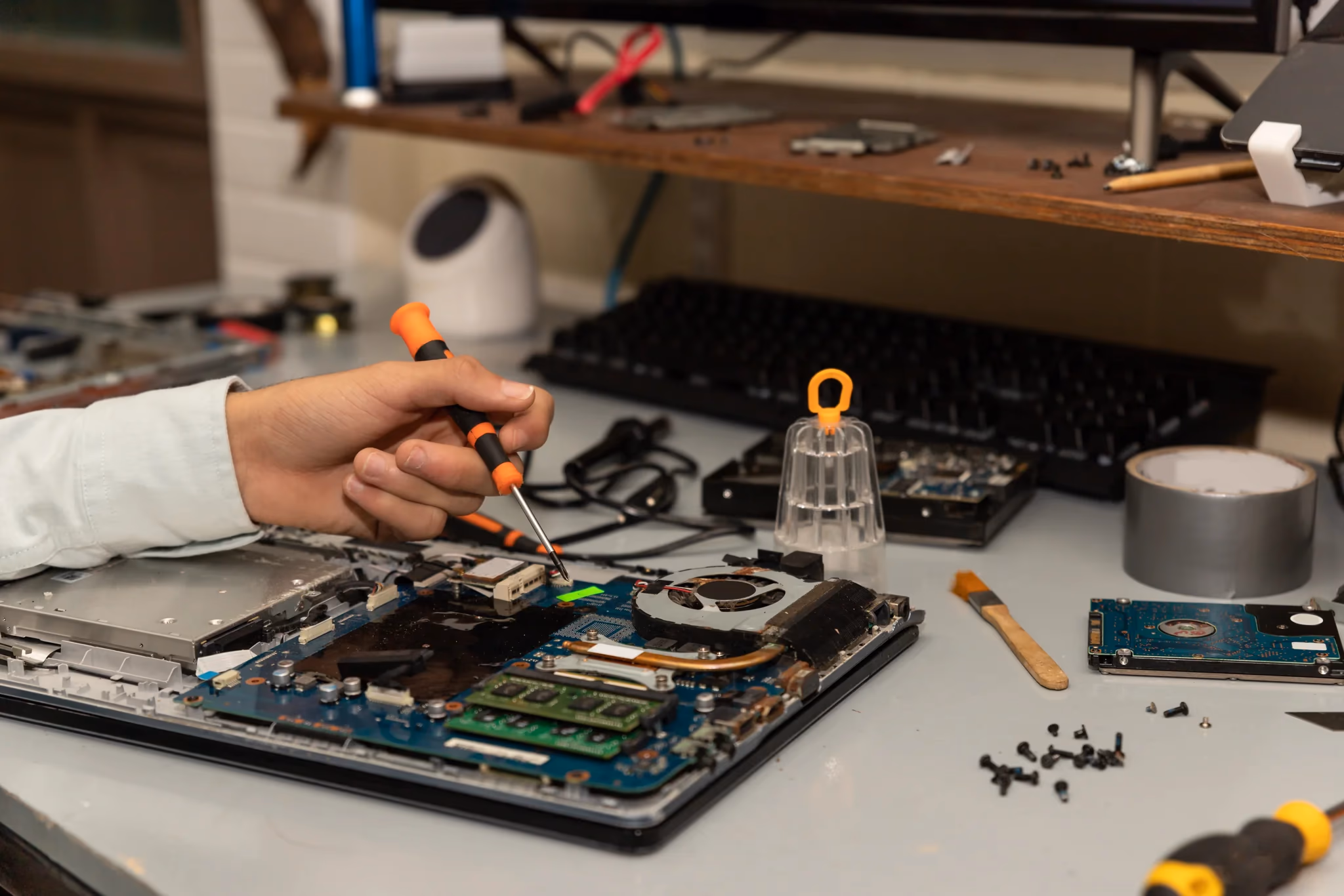 SSD 升級完整教學:讓舊電腦速度提升5倍的實戰指南